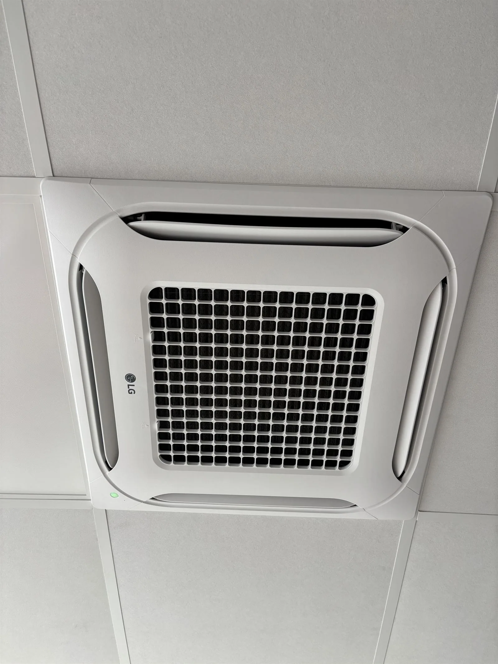 Cassette de climatisation encastrée en plafond