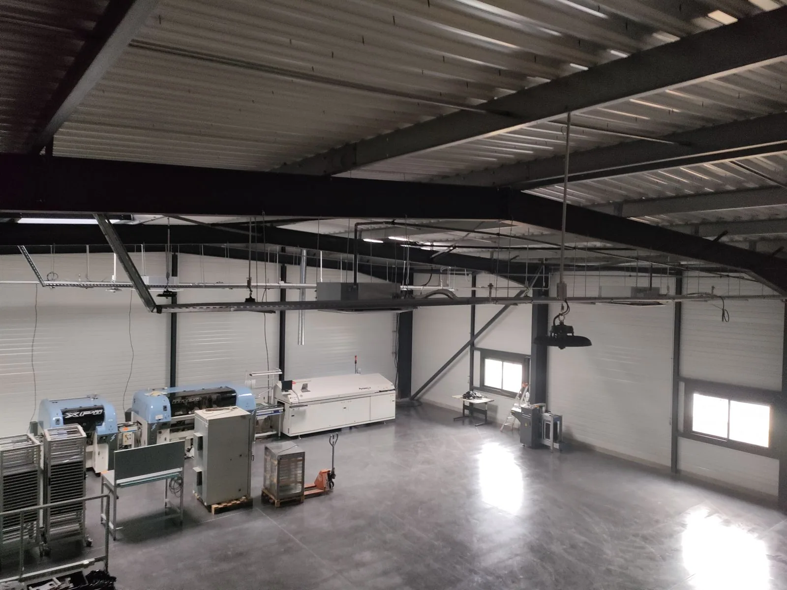 Bâtiment industriel équipé par DMS System
